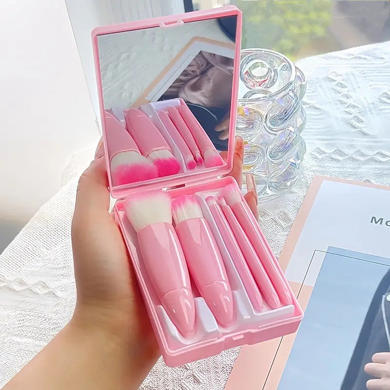 แปรงแต่งหน้า เซ็ต 5 ชิ้น แบบพกพา ขนนุ่ม ใช้แต่งหน้ากับ บลัชออน Blush on ลิปสติก อายแชโดว์ ได้ อุปกรณ์แต่งหน้า Make Up