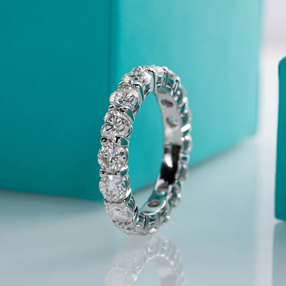 AnuJewel 4mm D Color Heart Moissanite Diamond Wedding Band Ring 18K Gold Plated 925 Sterling Silver Eternity Rings Wholesale