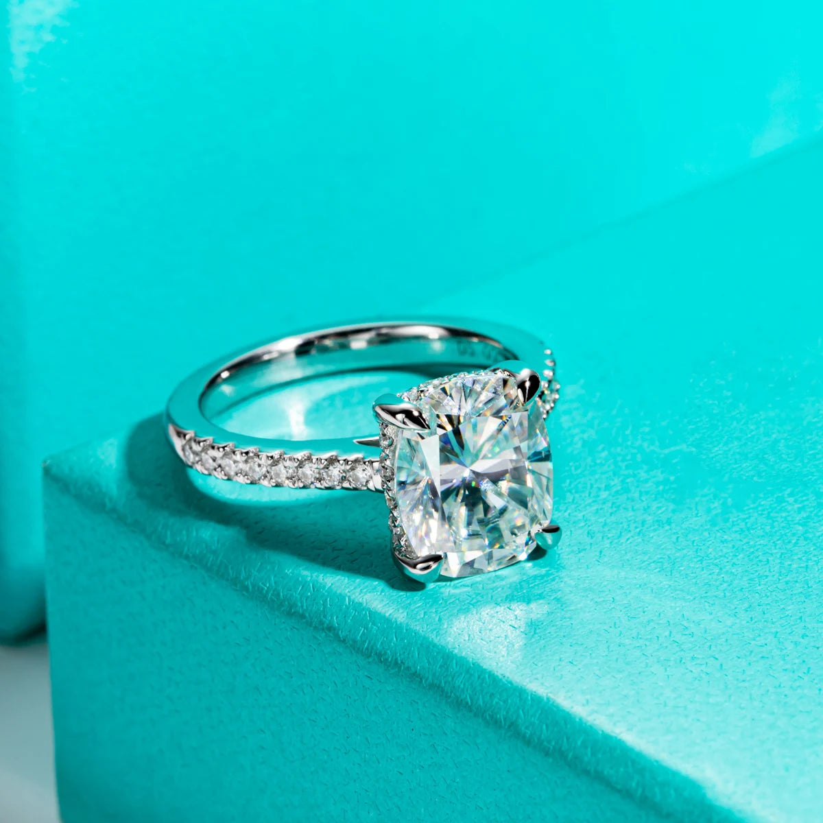 AnuJewel 5ct Cushion Cut D Color Moissanite Engagement Rings For Women 925 Sterling Silver Wedding Rings Jewelry Wholesale