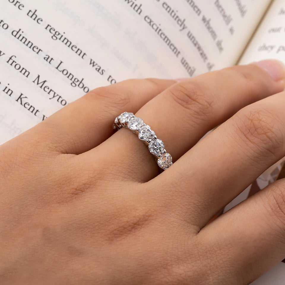 AnuJewel 4mm D Color Heart Moissanite Diamond Wedding Band Ring 18K Gold Plated 925 Sterling Silver Eternity Rings Wholesale
