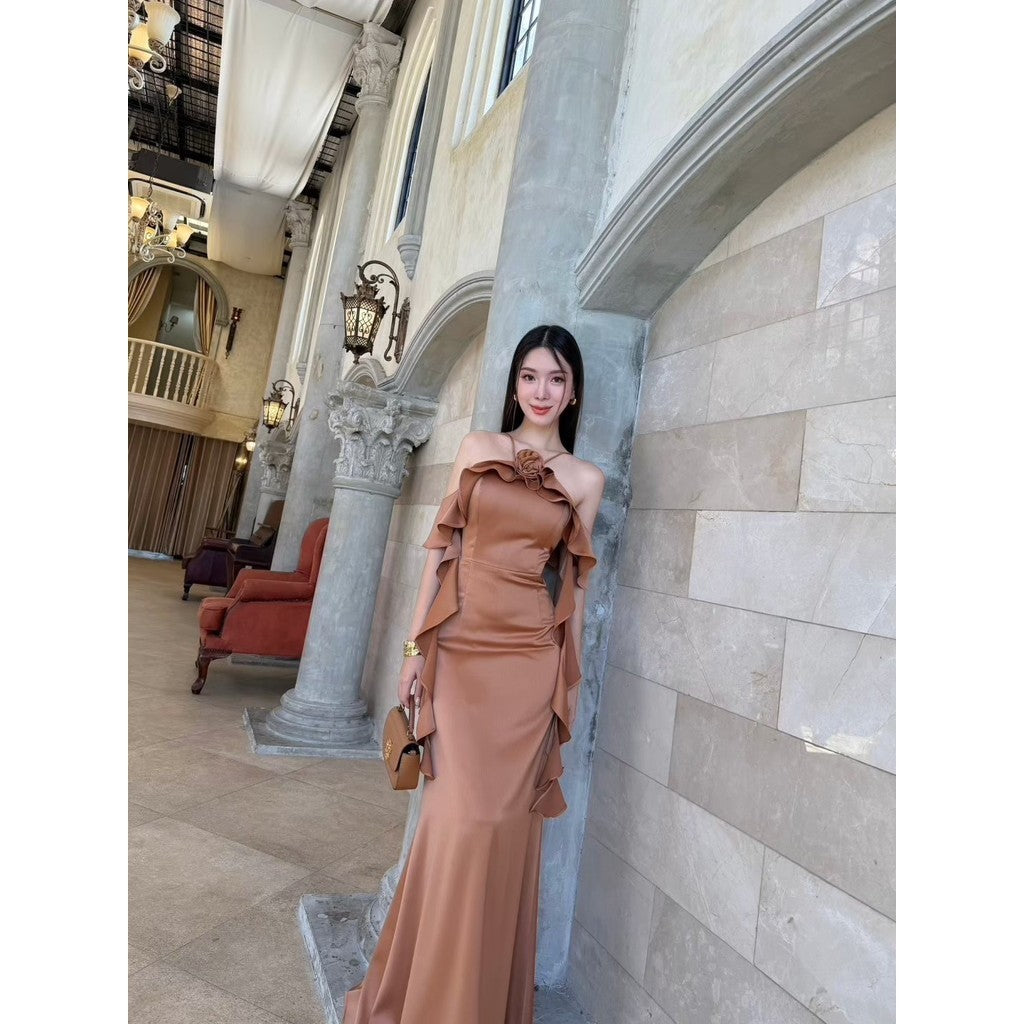 เดรสยาว ชุดราตรียาว เดรสออกงาน FIORA ผ้าเครป ซาติน สายเดี่ยว มีดอกไม้ สายเกลียว ผู้หญิง Woman Dress