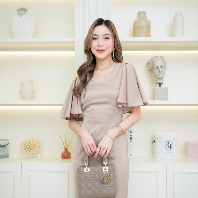 ชุดไปงานแต่งงาน ชุดเดรสออกงาน ชุดราตรี เดรส Dress เดรสสั้น จะใส่ไป งานแต่งงาน งานกลางวัน งานกลางคืน เรียบหรู