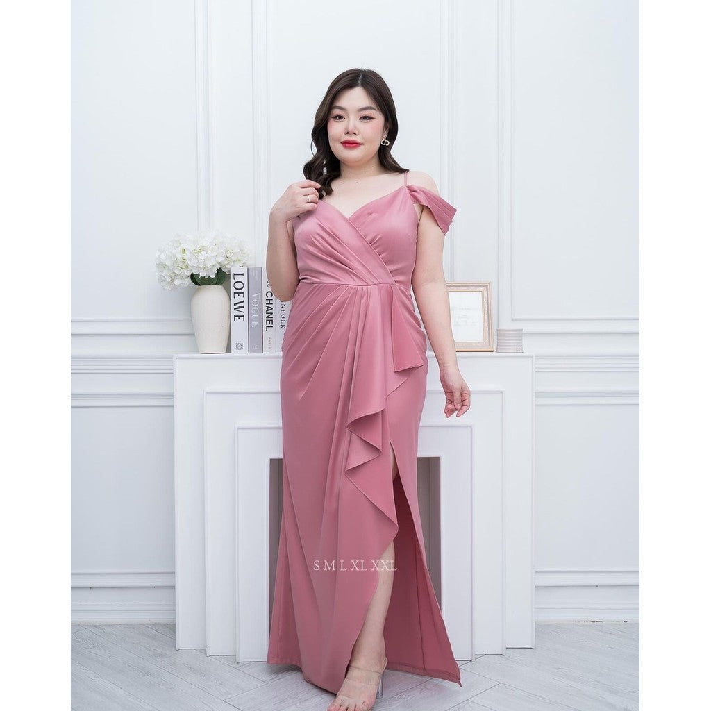 ชุดไปงานแต่งสาวอวบ ชุดราตรี ชุดเดรสออกงาน พรีเมี่ยม สวยหรู สายเดี่ยว คล้องแขน เดรสยาว Woman Lady Dresses