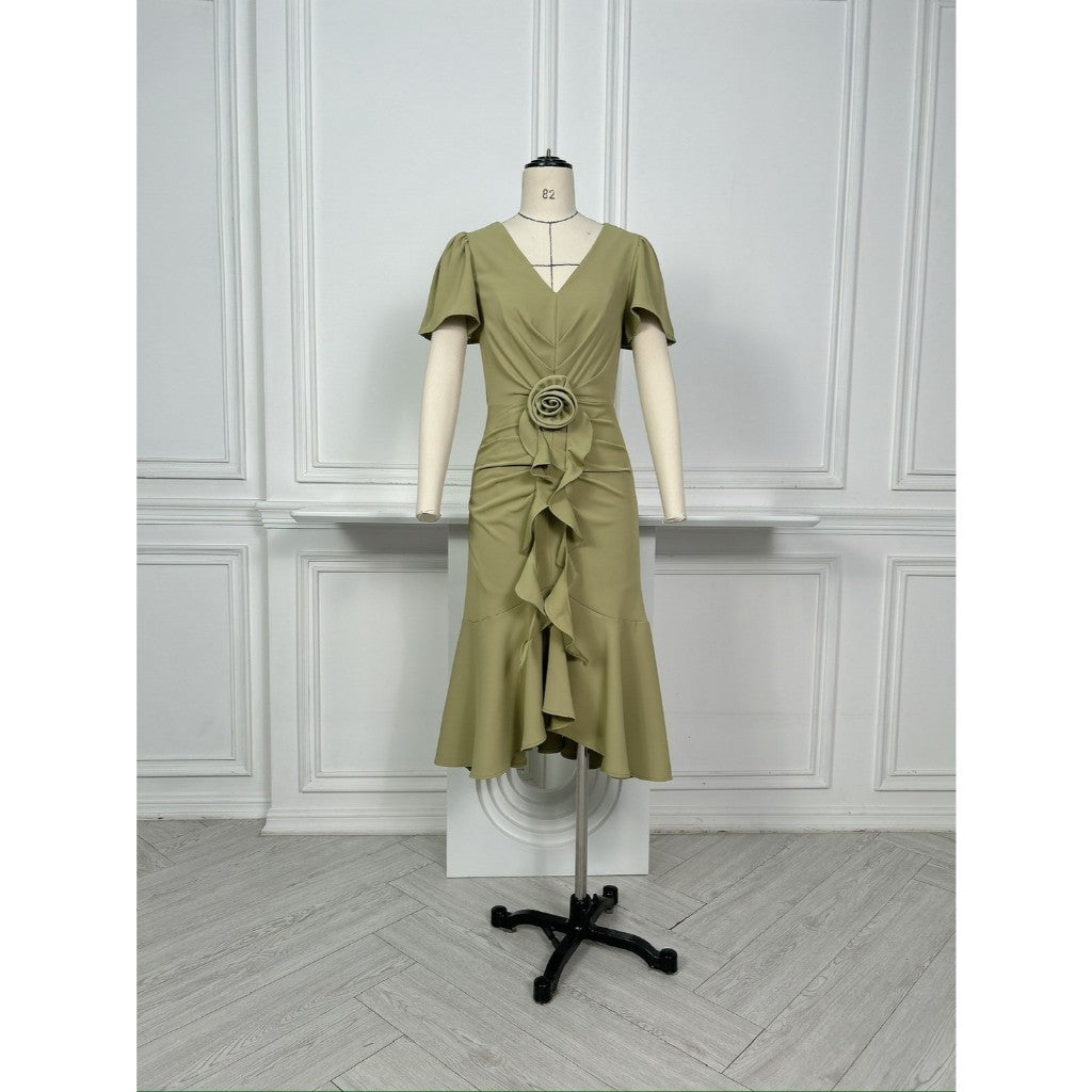 ชุดราตรี มีดอกไม้ ชุดออกงาน CLARA DRESS เรียบร้อย แขนสั้น คอวี จีบพรางหน้าท้อง ชุดราตรี Woman Dress