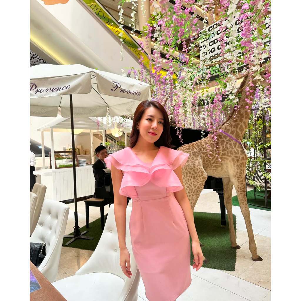 ชุดเดรสออกงาน ชุดราตรี เดรส Dress Essential ชุดเดรสออกงาน ระบายอก ชุดไปงานแต่งงาน เดรสสั้น ชุดเดรส