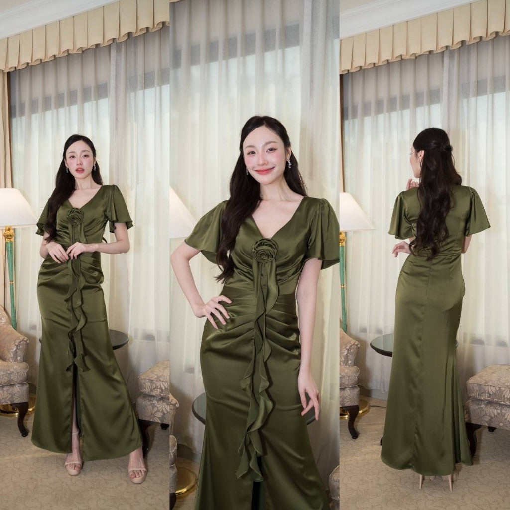 เดรสยาว ชุดเดรส ชุดราตรี Elegant พรีเมี่ยม คอวีแขนสั้น จีบกระโปรง มีดอกไม้ สายเกลียวห้อย Woman Dress