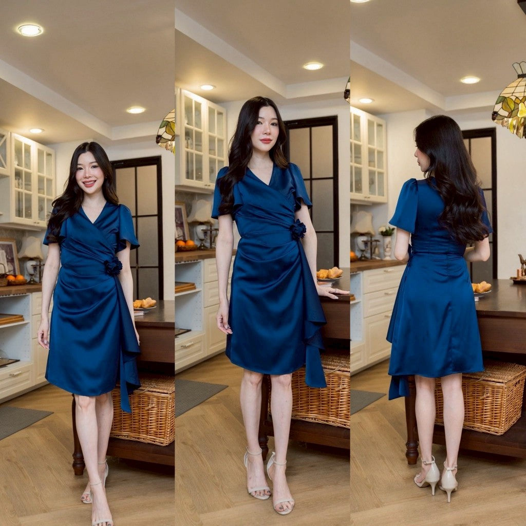 เดรสสั้น น่ารัก คอวี ผ้าเครปซาติน เดรส พรีเมี่ยม Odette แถมดอกไม้ เดรสไปงานแต่ง เจ้าสาว พร้อมส่ง